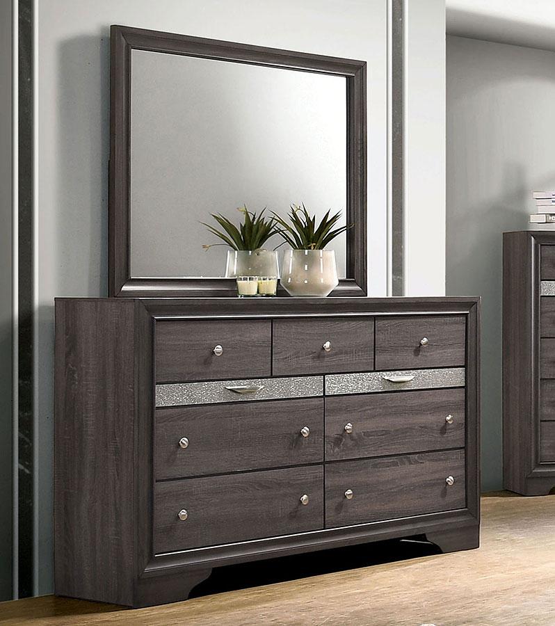 Chrissy Gray 5pc Queen Bedroom Set