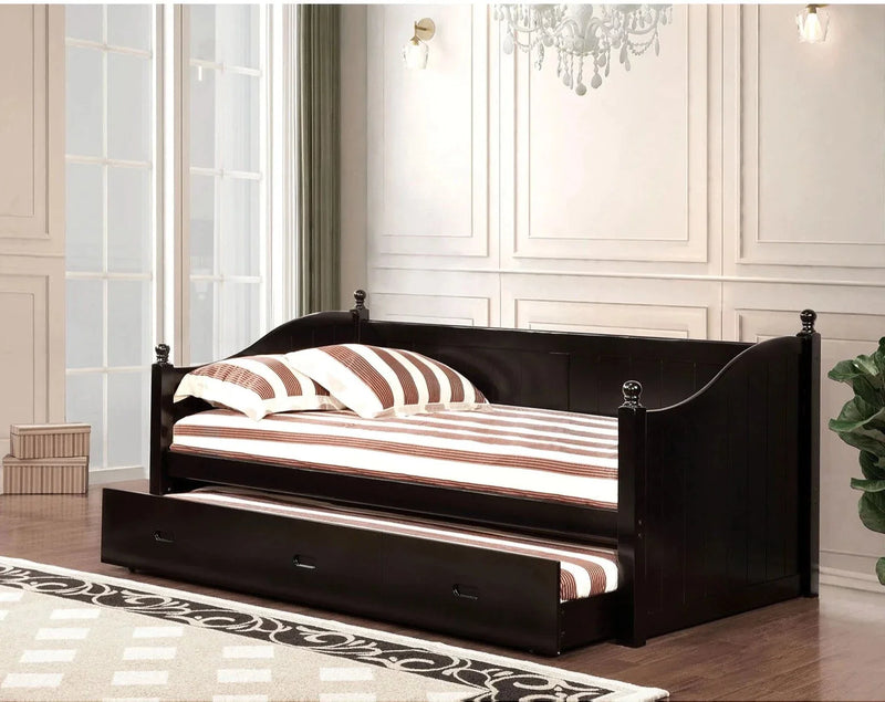 Walcott Black Daybed w/ Trundle