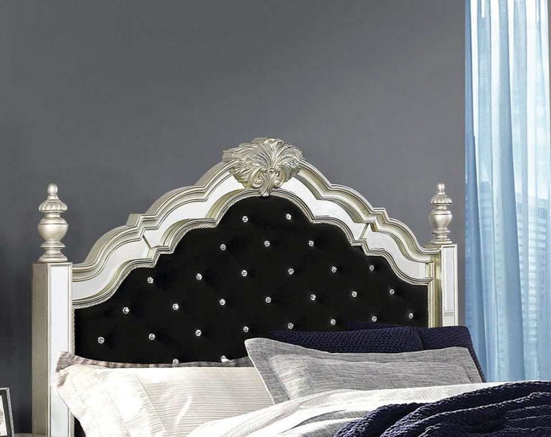 Heidi - Metallic Platinum & Black - Queen Poster Bed - Ornate Home