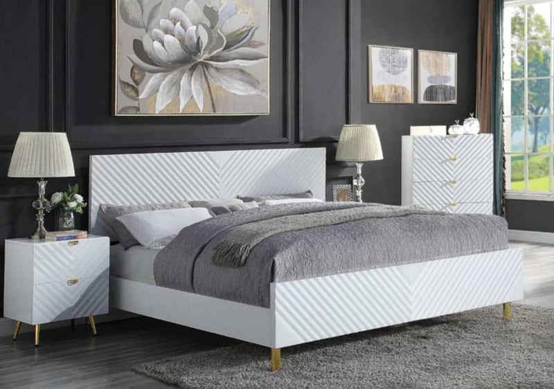 Gaines - White High Gloss - Queen Bed - Ornate Home