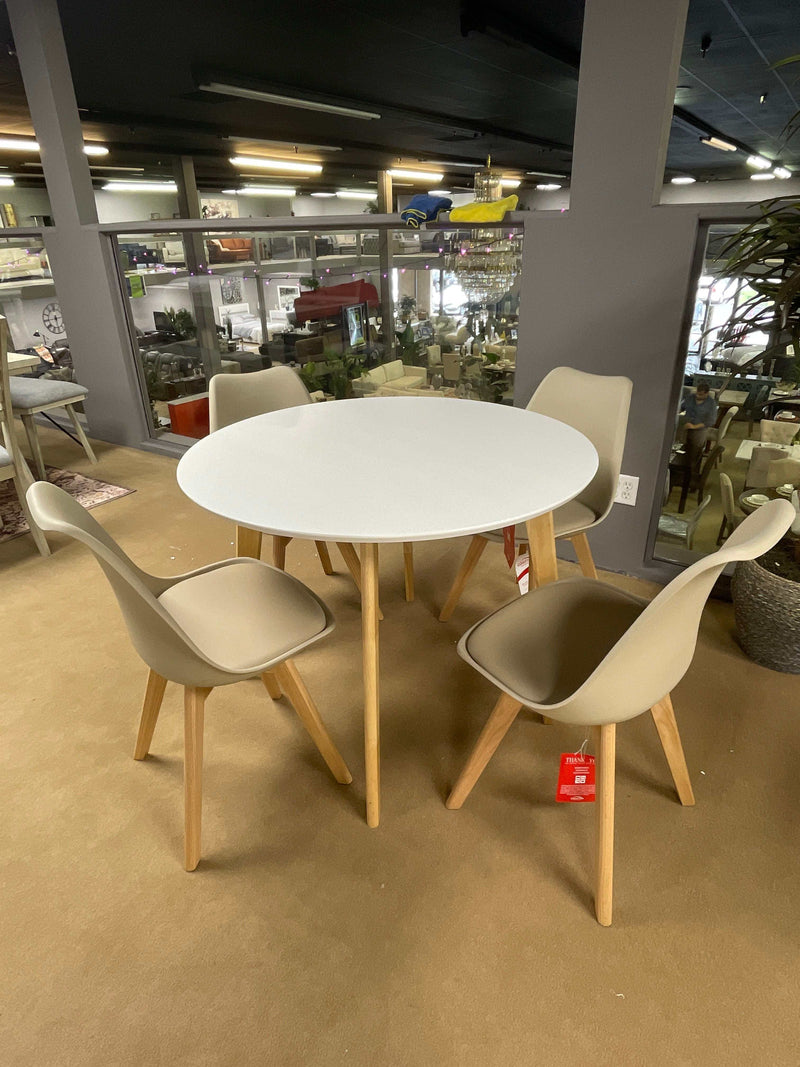 Breckenridge - Matte White & Natural Oak - Round Dining Table - Ornate Home