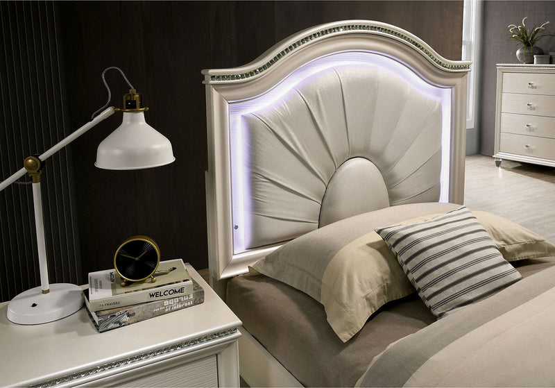 Allie Pearl White Twin Bed