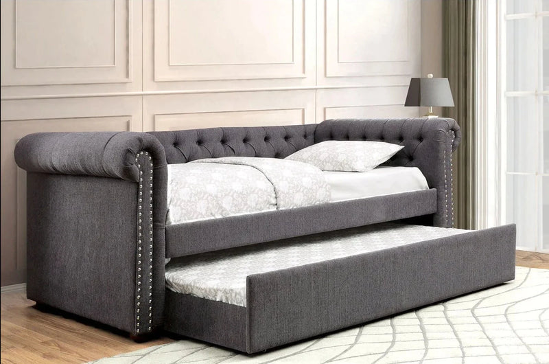 Leanna Gray Full Daybed