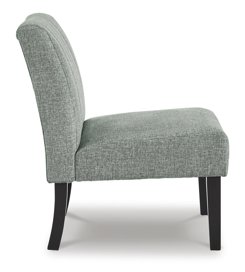 Hughleigh Gray Accent Chair