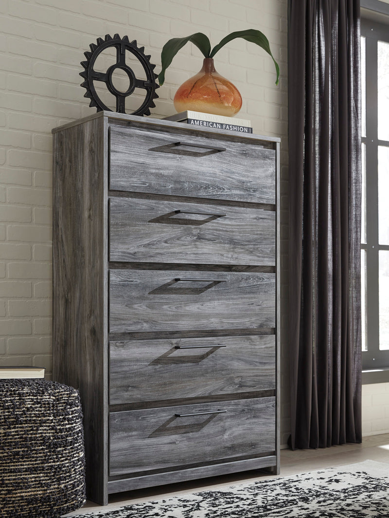 Baystorm Gray Chest of Drawers