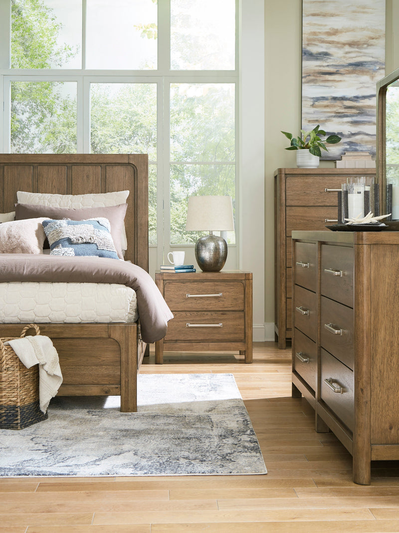 Cabalynn Light Brown King Panel Bed w/ Storage