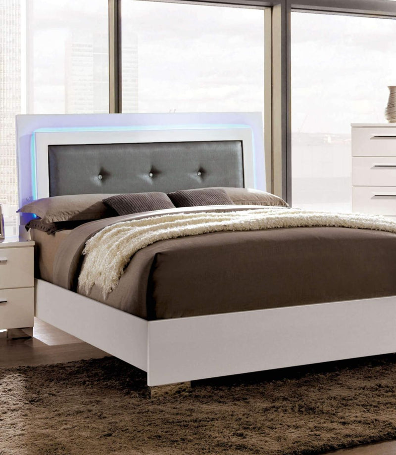 Clementine White & Gray 5pc Queen Bedroom Set w/ 2 Nightstand