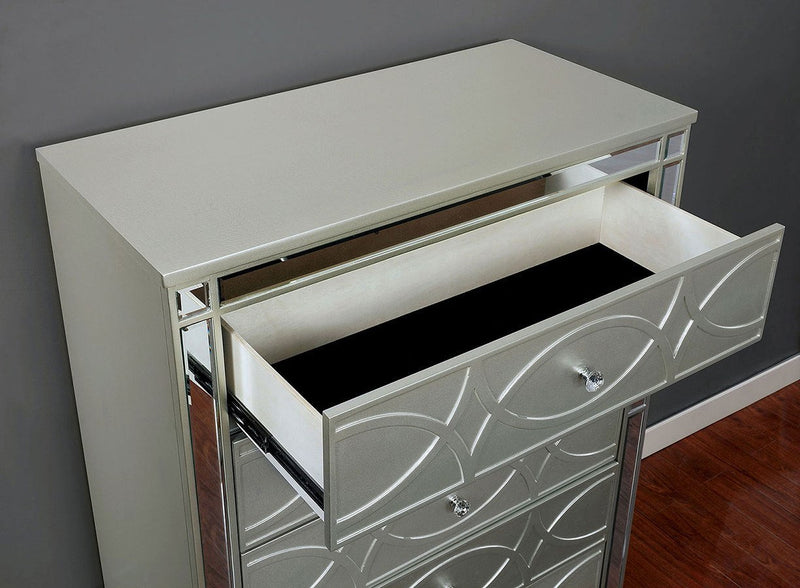 Manar Silver Chest