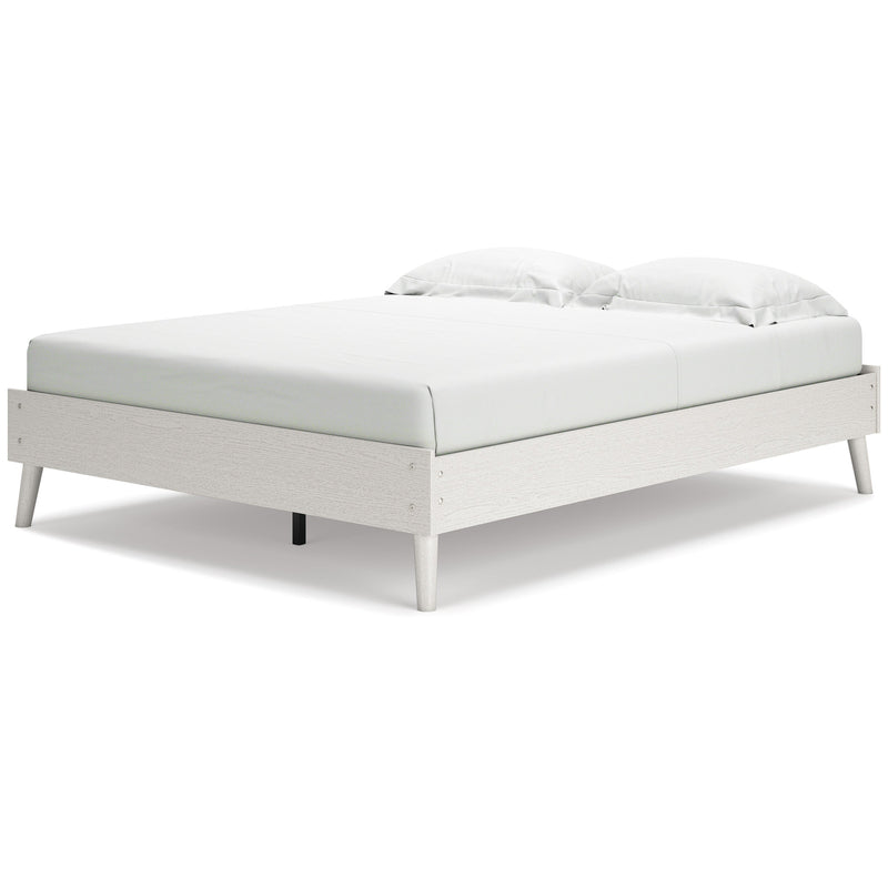 Aprilyn White Queen Platform Bed