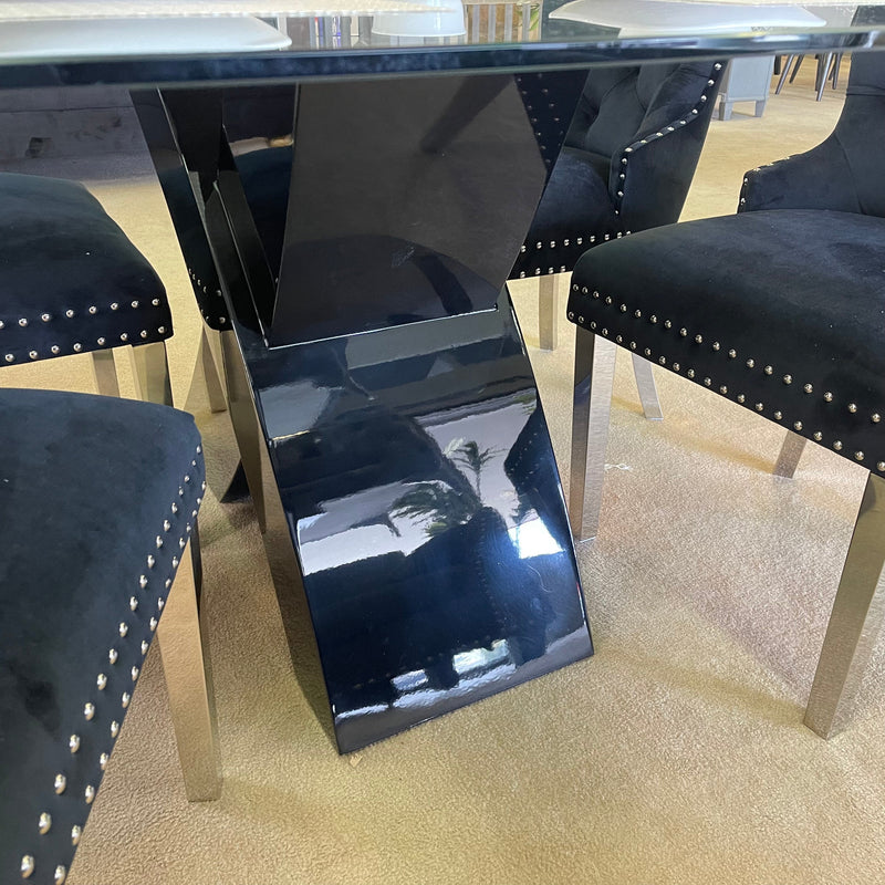 Wailoa Black Dining Table