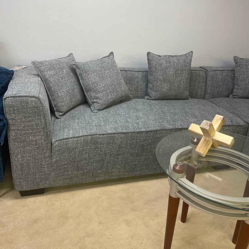 Jaylene Gray Sectional Sofa