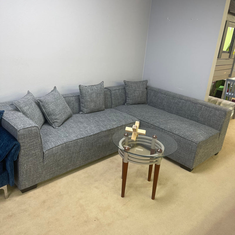 Jaylene Gray Sectional Sofa