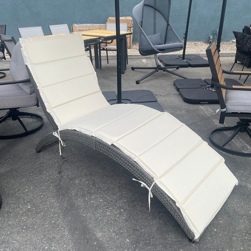 KD-OS1104GW  White/Gray Outdoor Chaise Lounge w/ Cushion