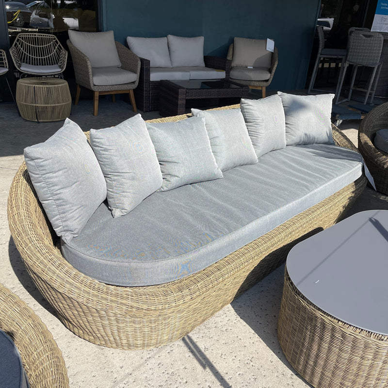 [SUMMER DEALS]🌞 Pismo Gray Outdoor Sofa w/ Coffee Table / 2pc