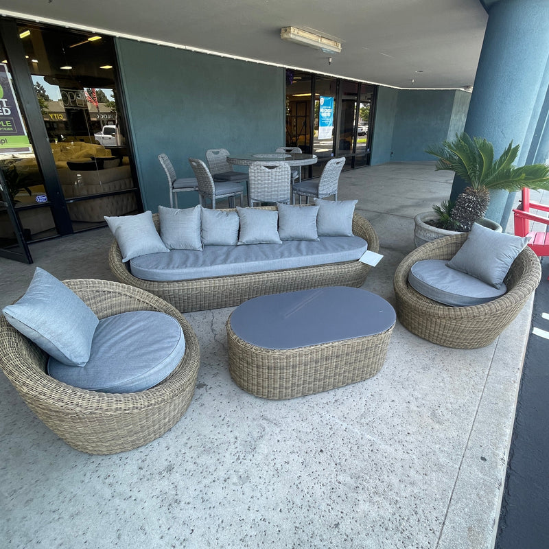 [SUMMER DEALS]🌞 Pismo Gray Outdoor Seating Group w/ Coffee Table / 4pc