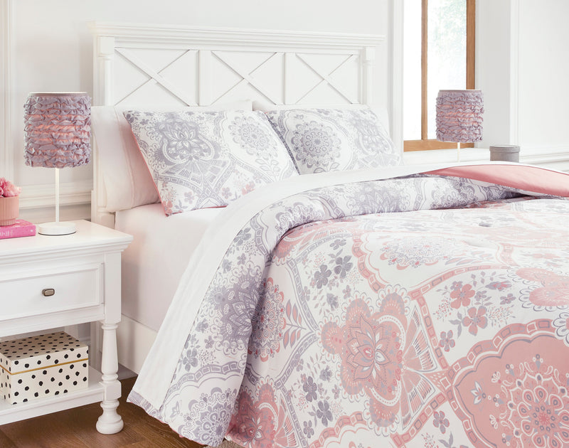 Avaleigh Full Comforter Set