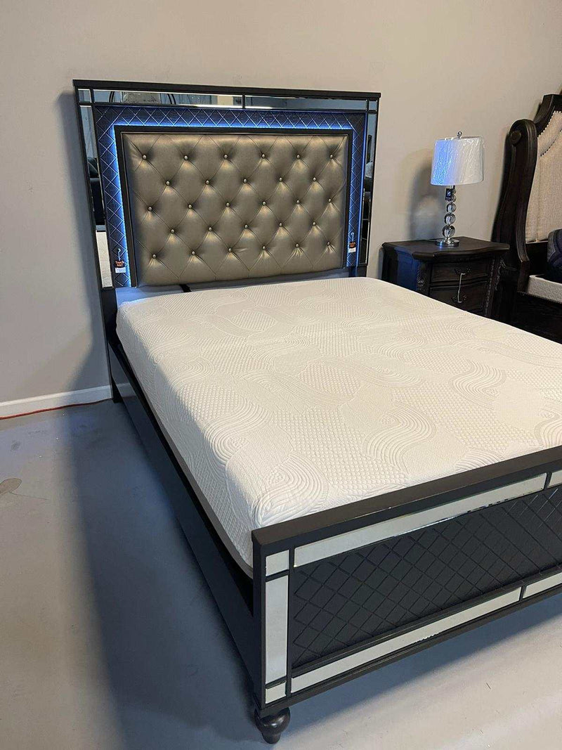 Refino - Gray - Queen Panel Bed w/ LED HB - Ornate Home