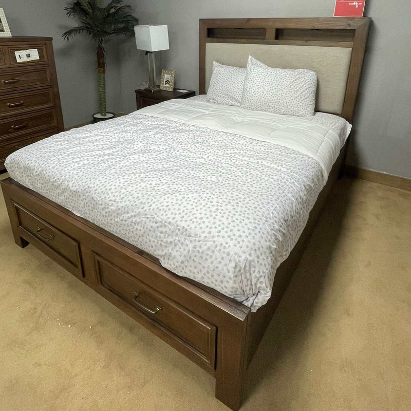 Tywyn - Dark Oak - Queen Bed w/ Storage & LED - Ornate Home