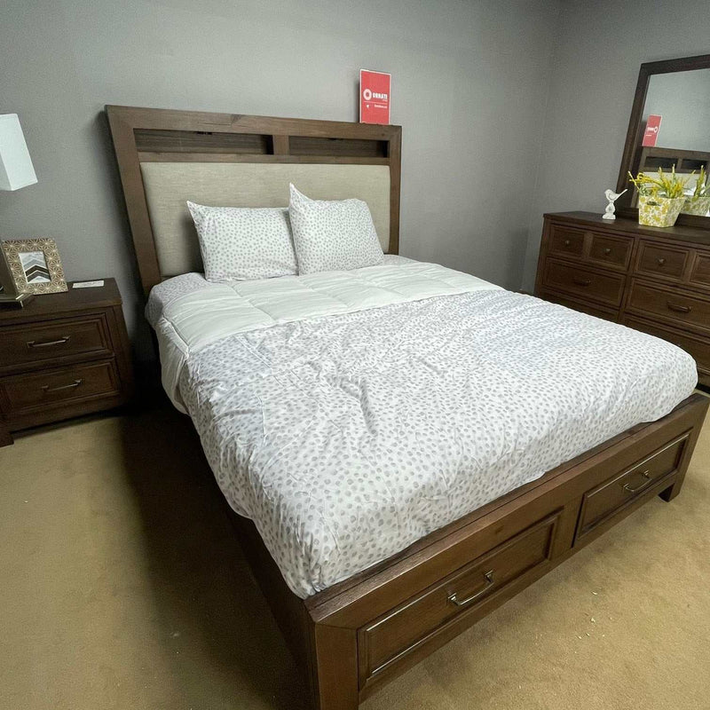 Tywyn - Dark Oak - Queen Bed w/ Storage & LED - Ornate Home