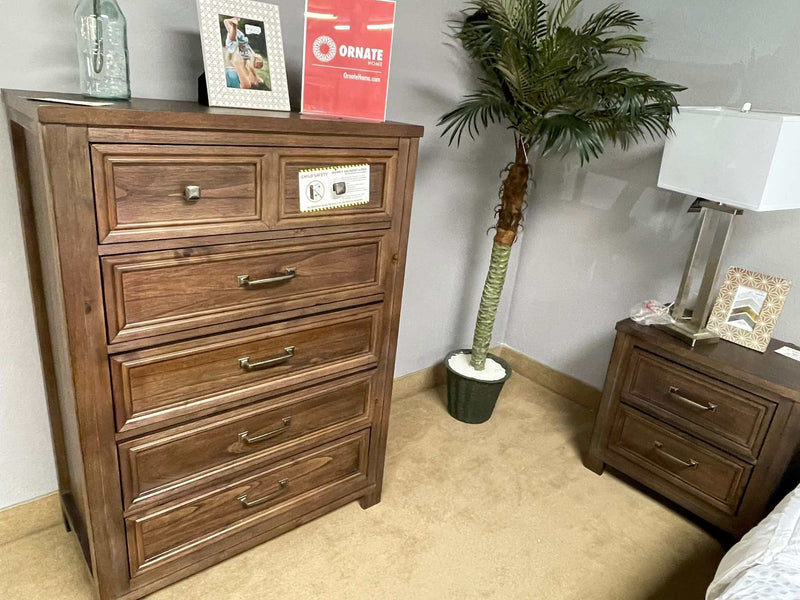 Tywyn - Dark Oak - Chest - Ornate Home