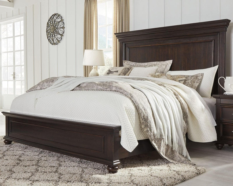 Brynhurst Queen Panel Bed - Ornate Home