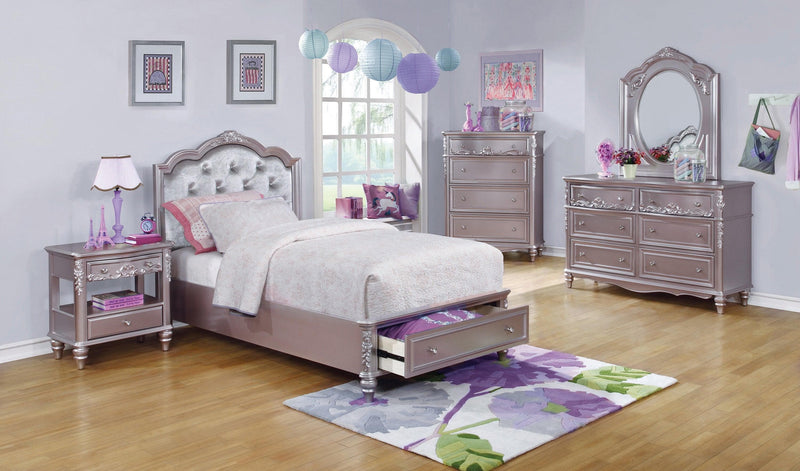 Caroline - Metallic Lilac - 4pc Full Bedroom Set w/ Storage - Ornate Home