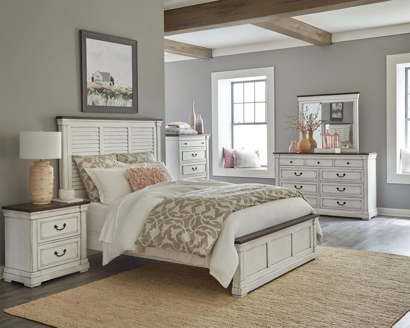 Hillcrest - White - 4pc Eastern King Panel Bedroom Set - Ornate Home