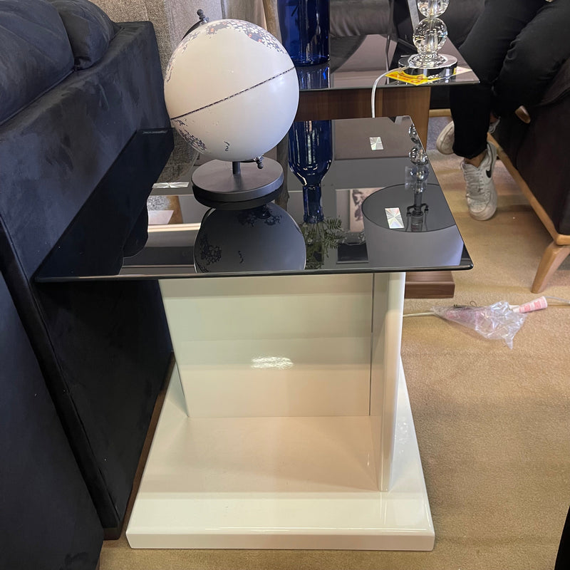 Mannedorf White & Black Glass Top End Table