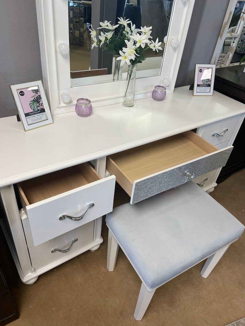 Barzini White 7 Drawer Vanity Desk w/ Lighted Mirror