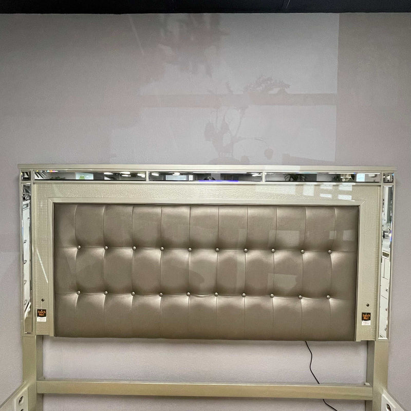 Brachium - Silver - E. King Bed w/ HB LED - Ornate Home