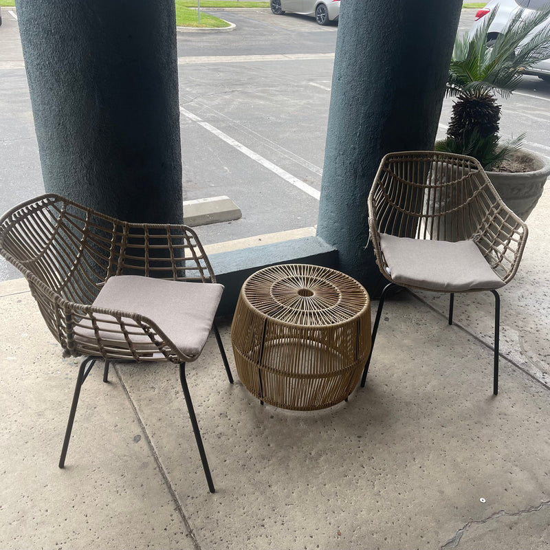 Morro Bay Gray Outdoor Chairs & Accent Table / 3pc