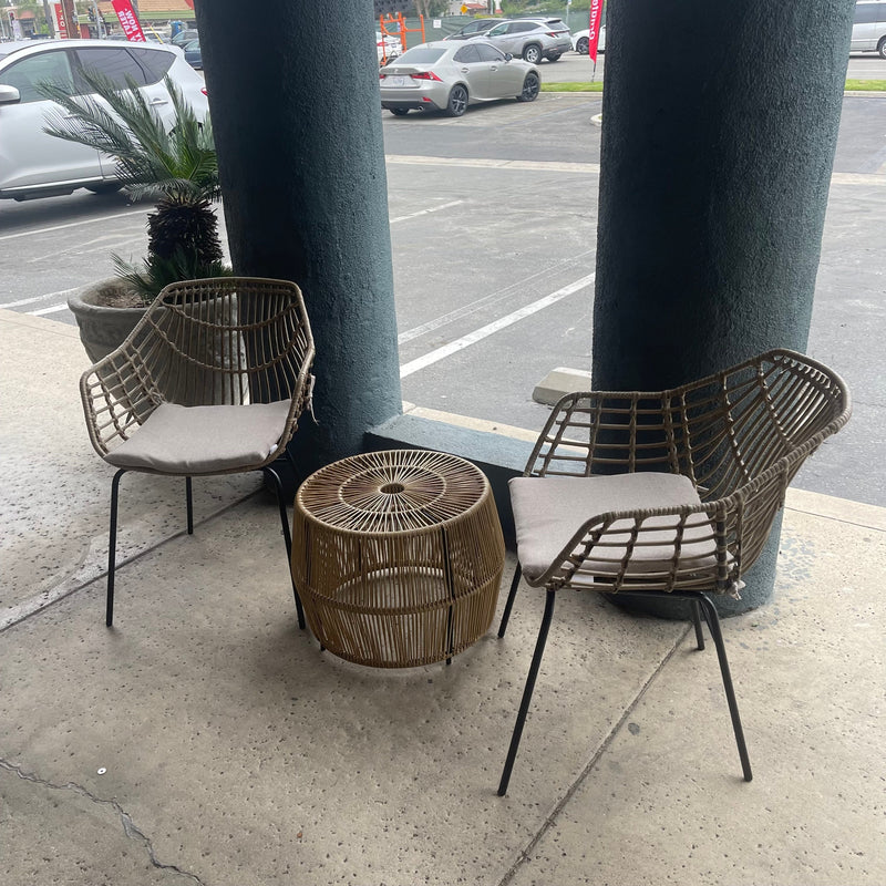 Morro Bay Gray Outdoor Chairs & Accent Table / 3pc