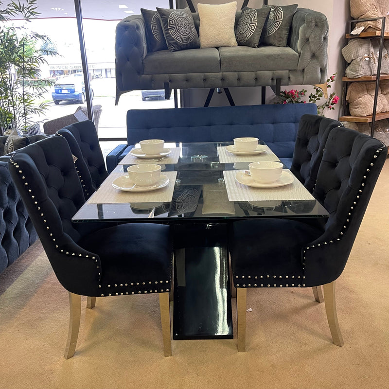 Wailoa Black Dining Table