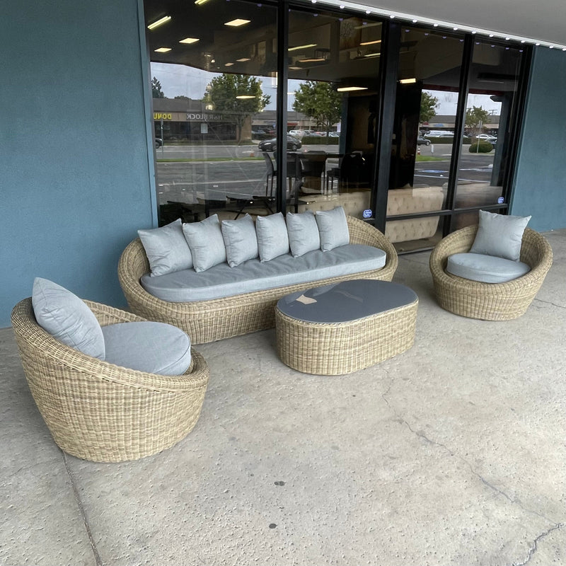 [SUMMER DEALS]🌞 Pismo Gray Outdoor Seating Group w/ Coffee Table / 4pc