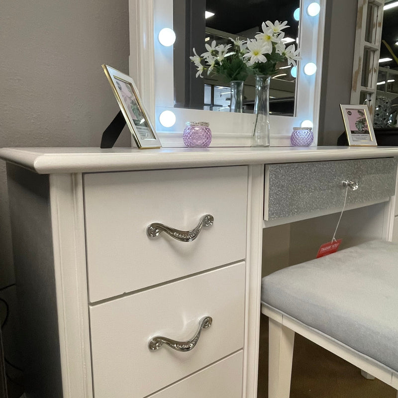 Barzini White 7 Drawer Vanity Desk w/ Lighted Mirror