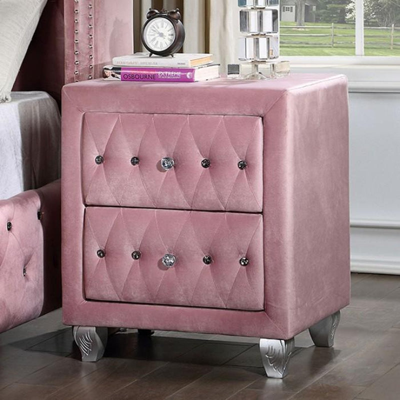 Zohar Pink 4pc Full Bedroom Set