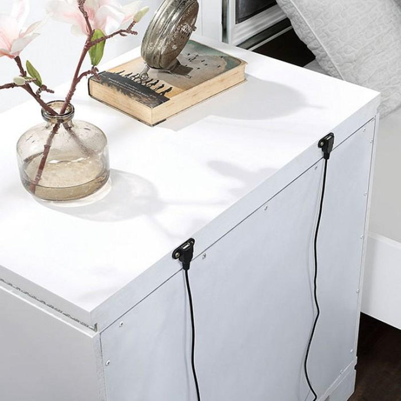 Winterthur  White  Nightstand